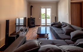 Theros Apartment